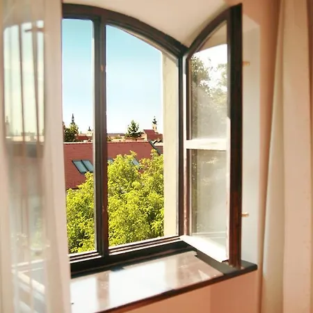 Hotel Dream 3*
